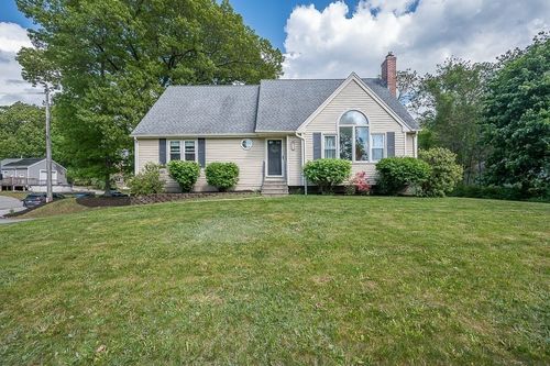 16 Herricks Ln, Millbury, MA, 01527-2512 | Card Image