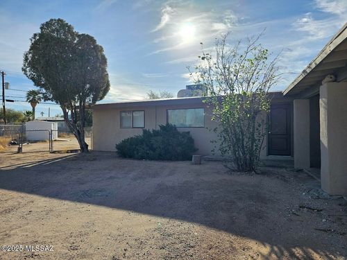 2219 S Campbell Avenue, Tucson, AZ, 85713 | Card Image