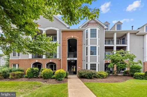 303-46588 Drysdale Ter, STERLING, VA, 20165-4332 | Card Image