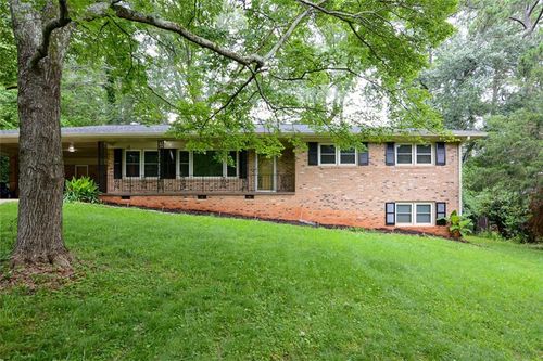 4852 Pine Shadows Dr, Stone Mountain, GA, 30088-1013 | Card Image