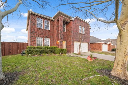 5332 Comanche Wells Dr, Mckinney, TX, 75071-7700 | Card Image