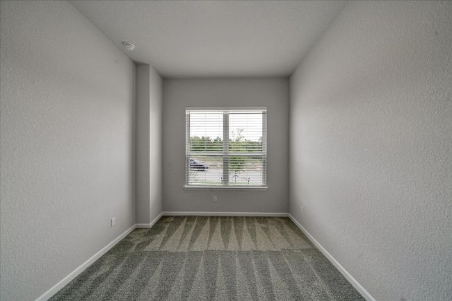 147 Cibolo Creek Loop, House other with 3 bedrooms, 2 bathrooms and 4 parking in Bastrop TX | Image 20