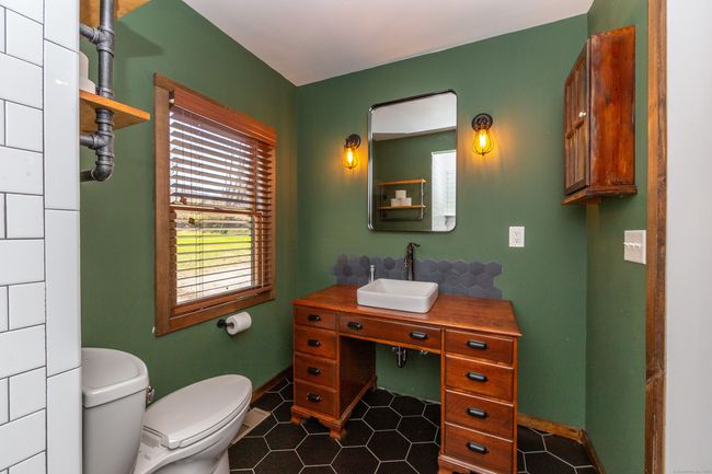 73 Kent Cornwall Rd, House other with 2 bedrooms, 1 bathrooms and 2 parking in Kent CT | Image 24