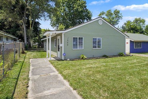 1848 S Averill Ave, Flint, MI, 48503-4402 | Card Image