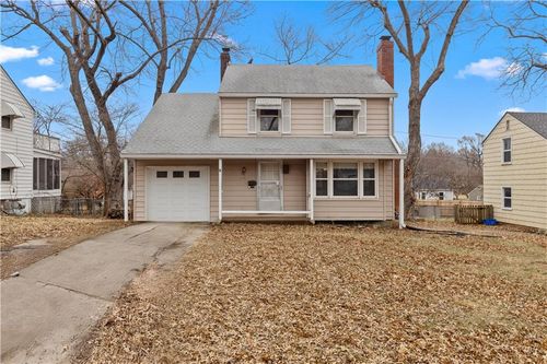 8111 Ward Parkway Plz, Kansas City, MO, 64114-2133 | Card Image