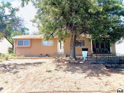 15 Macalester Rd, Pueblo, CO, 81001-2009 | Card Image