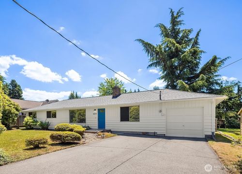 4220 191st St Sw, Lynnwood, WA, 98036-5625 | Card Image