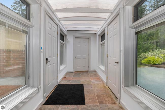 5343 Michibay Dr, House other with 5 bedrooms, 4 bathrooms and null parking in Manistique MI | Image 59