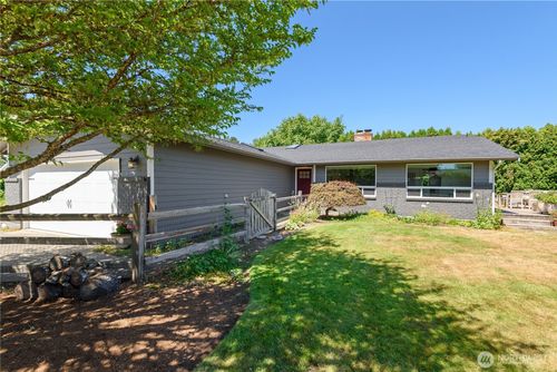 16105 84th Street Ct E, Sumner, WA, 98390-8105 | Card Image