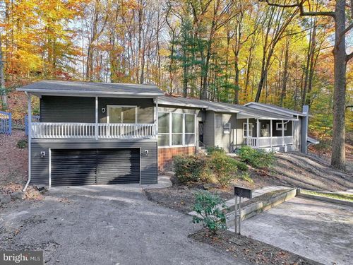 494 Old York Rd, NEW CUMBERLAND, PA, 17070-3125 | Card Image