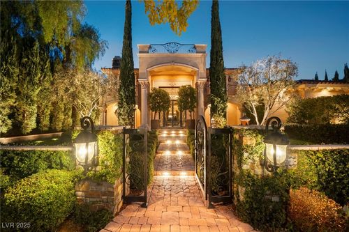 8808 Greensboro Ln, Las Vegas, NV, 89134-0523 | Card Image