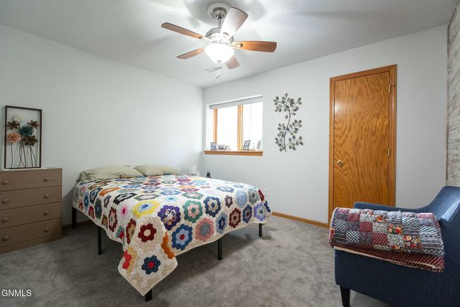 1720 N 26 Th St, Condo with 3 bedrooms, 2 bathrooms and null parking in Bismarck ND | Image 22
