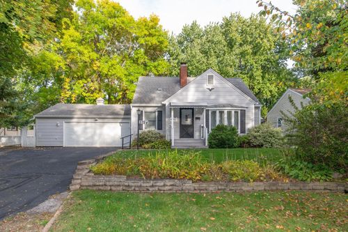 2724 France Ave N, Robbinsdale, MN, 55422-3736 | Card Image