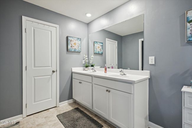 847 Barley Loop, House other with 4 bedrooms, 3 bathrooms and null parking in Jonesborough TN | Image 16