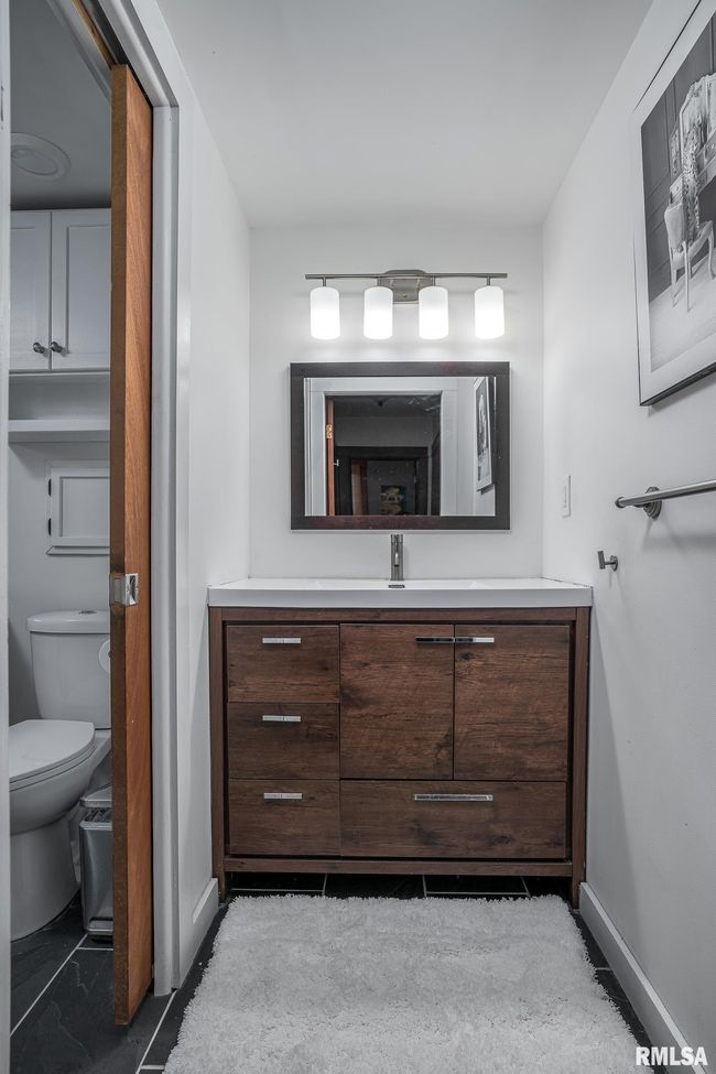 4510 9 Th Ave, House other with 3 bedrooms, 2 bathrooms and null parking in Rock Island IL | Image 11
