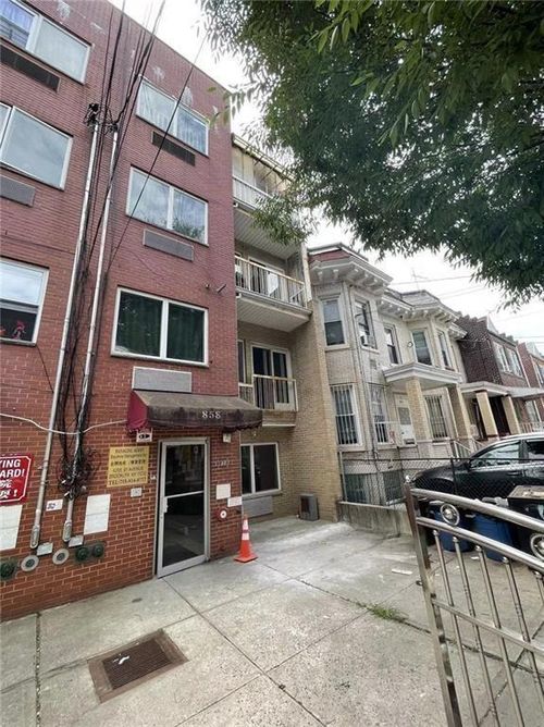 4c-858 54th Street, Brooklyn, NY, 11220 | Card Image