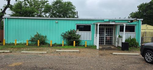 9910 County Road 3622, Quinlan, TX, 75474-4909 | Card Image