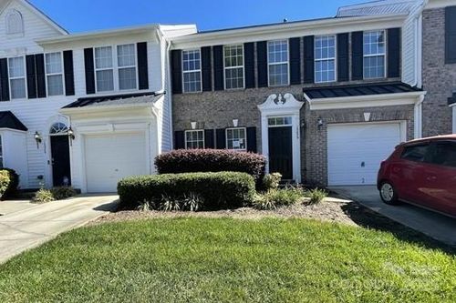 12039 Windy Rock Way, Charlotte, NC, 28273-3646 | Card Image