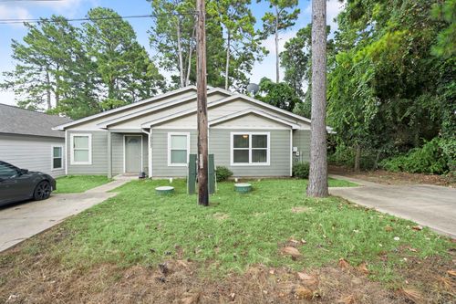 16803 Crestmont, Montgomery, TX, 77316-2917 | Card Image