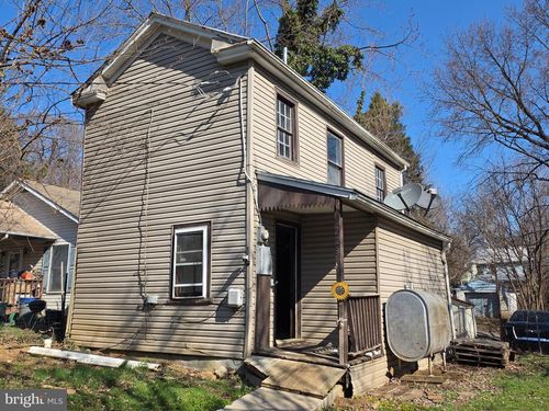 223 Frederick St, Martinsburg, WV, 25404-4518 | Card Image