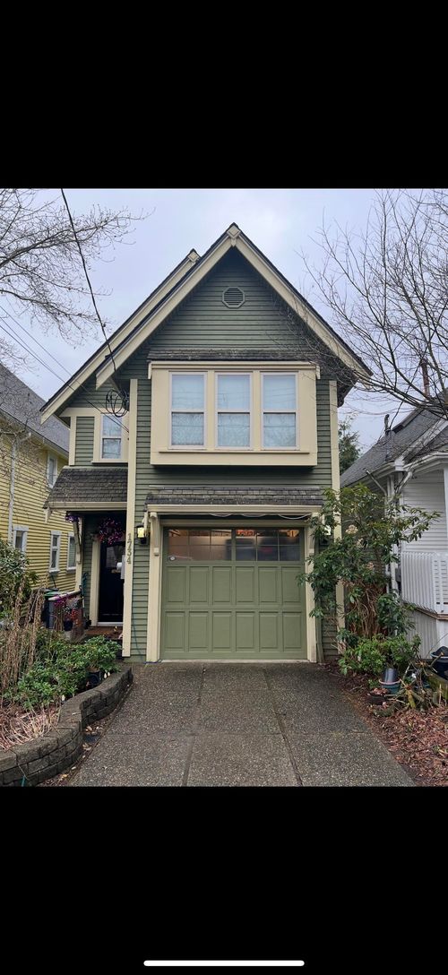 1734 E 4th Ave, Vancouver, BC, V5N1K1 | Card Image