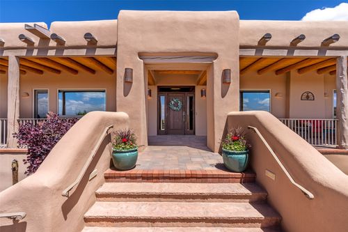 1035 Sierra Del Norte, Santa Fe, NM, 87501-7074 | Card Image