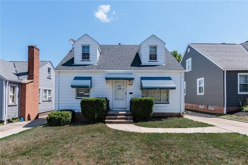 5239 E 115th St, Garfield Heights, OH, 44125-2869 | Card Image