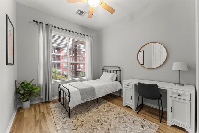APT-237 - 2400 Mccue Rd, Condo with 2 bedrooms, 1 bathrooms and 2 parking in Houston TX | Image 12