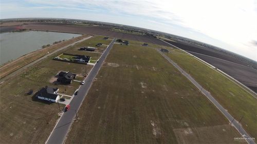 7702 Emily Grace Ave, Monte Alto, TX, 78538-2233 | Card Image