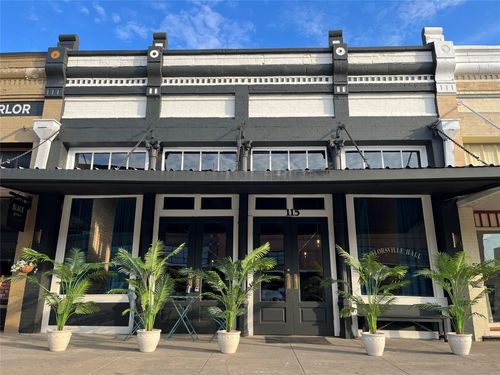 115 W 2nd St, Taylor, TX, 76574-3510 | Card Image