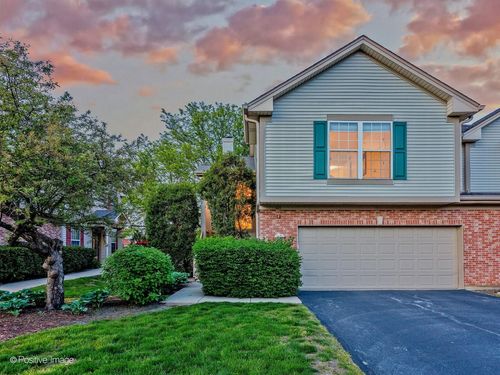 121 Commons Ct, Wheeling, IL, 60090-7007 | Card Image