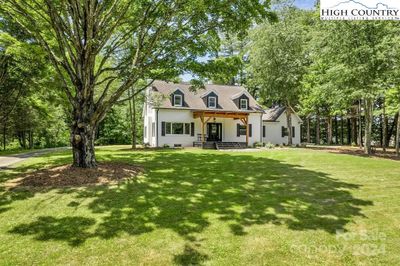 561 Wickzola, House other with 4 bedrooms, 3 bathrooms and null parking in West Jefferson NC | Image 2