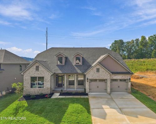 1828 Hickory Reserve Rd, Knoxville, TN, 37932-1330 | Card Image