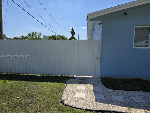 1-965 Nw 10th St, Florida City, FL, 33034-1960 | Card Image