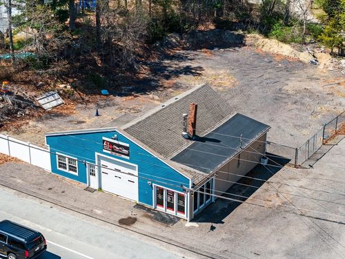 58 Sandwich Rd, Wareham, MA, 02571-1629 | Card Image