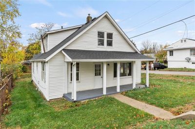 1801 Stewart Boulevard, House other with 5 bedrooms, 2 bathrooms and null parking in Fairborn OH | Image 2