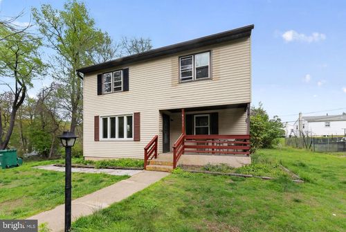 4225 Walsh Ave, FEASTERVILLE TREVOSE, PA, 19053-8424 | Card Image