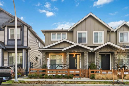 7381 197 St, Langley, BC, V2Y3R5 | Card Image