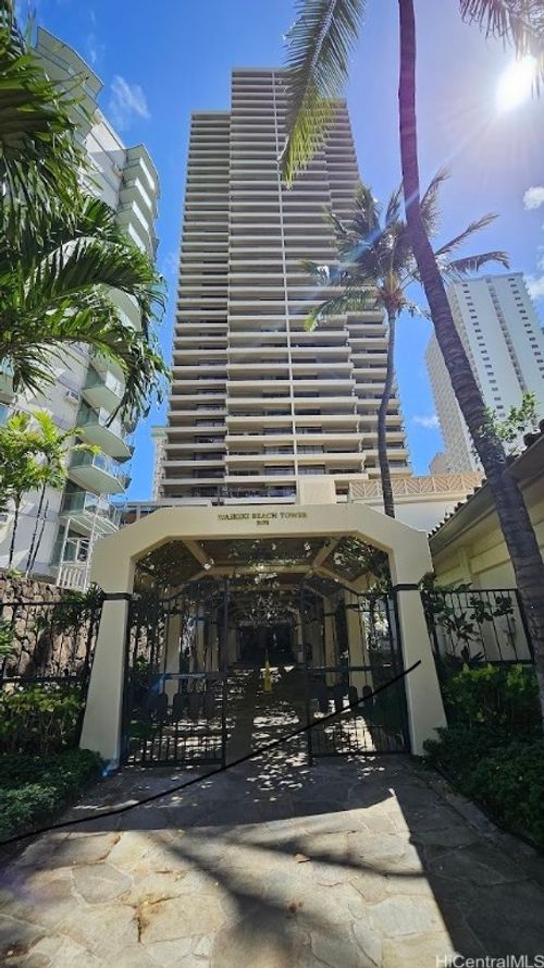 2804-2470 Kalakaua Avenue, Honolulu, HI, 96815 | Card Image