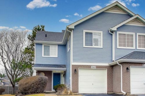 8169 Ripple Rdg, Darien, IL, 60561-6429 | Card Image