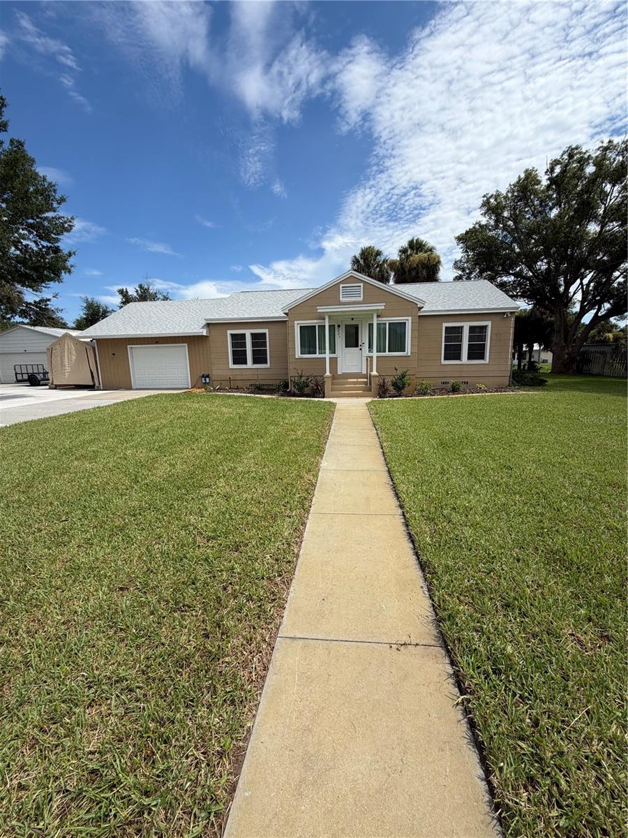 Residential Lease in OAK HILL