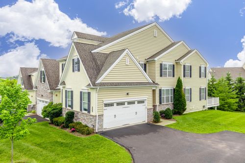 2004 Pleasant Valley Dr, LANSDALE, PA, 19446-4460 | Card Image