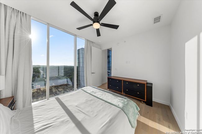 UNIT-1204 - 313 W 17 Th St, Condo with 2 bedrooms, 2 bathrooms and null parking in Austin TX | Image 24