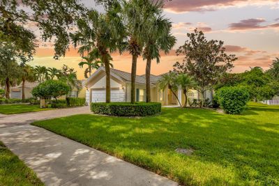 1313 Saint Lawrence Drive, House other with 3 bedrooms, 2 bathrooms and null parking in Palm Beach Gardens FL | Image 3