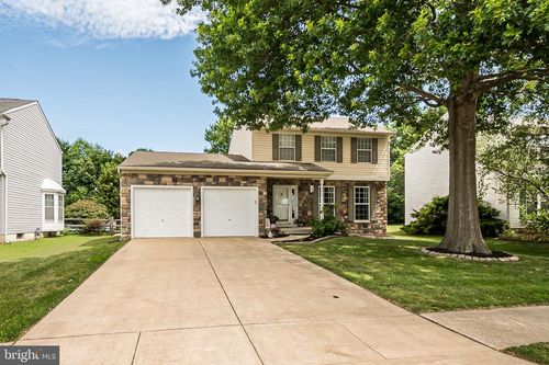 54 E Violette Dr, NEW CASTLE, DE, 19720-8613 | Card Image
