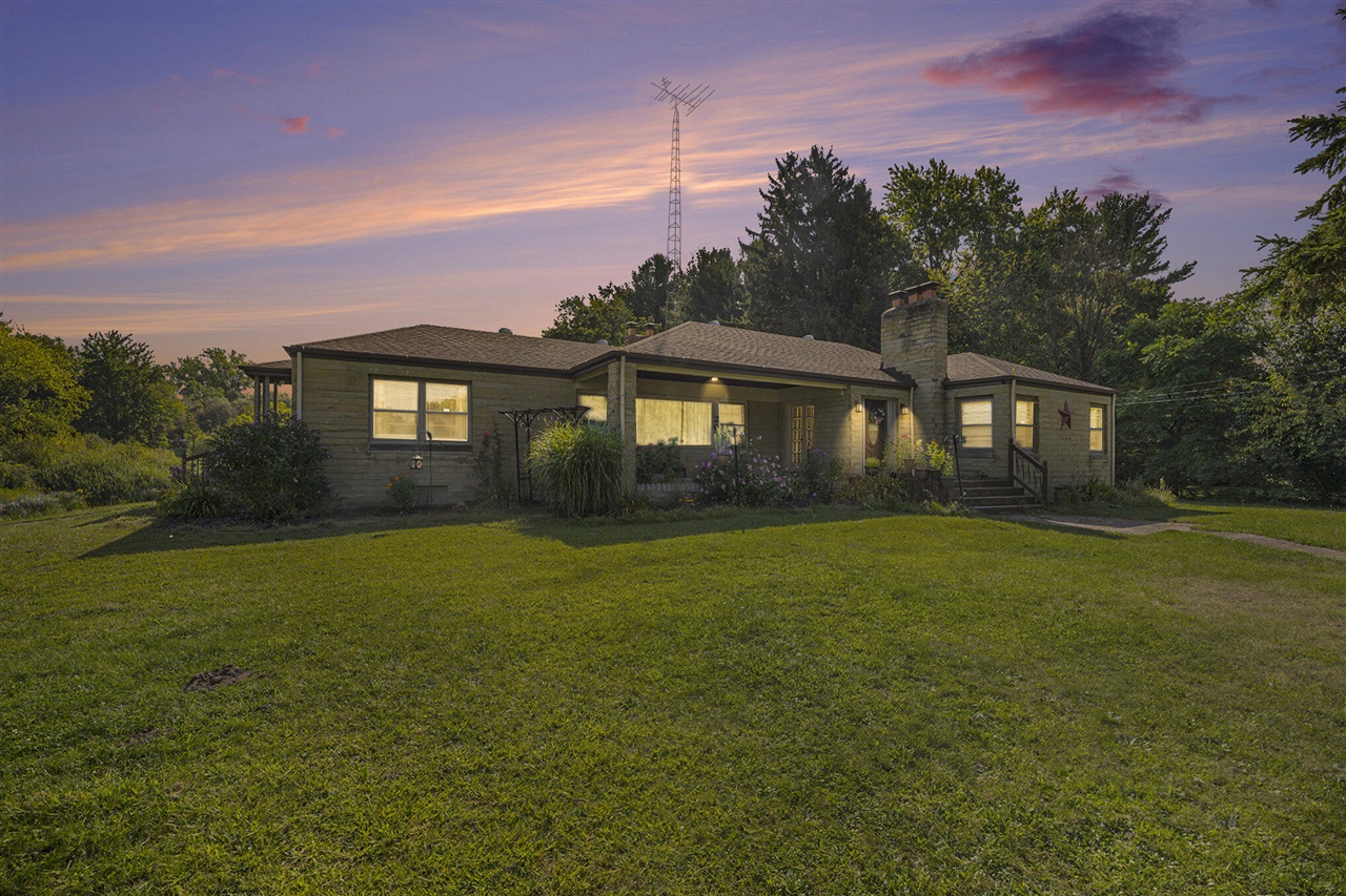 Randolph St, Bangor, MI 49013