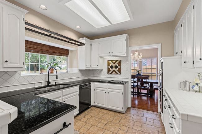 3826 Shady Meadow Dr, House other with 5 bedrooms, 4 bathrooms and null parking in Grapevine TX | Image 14
