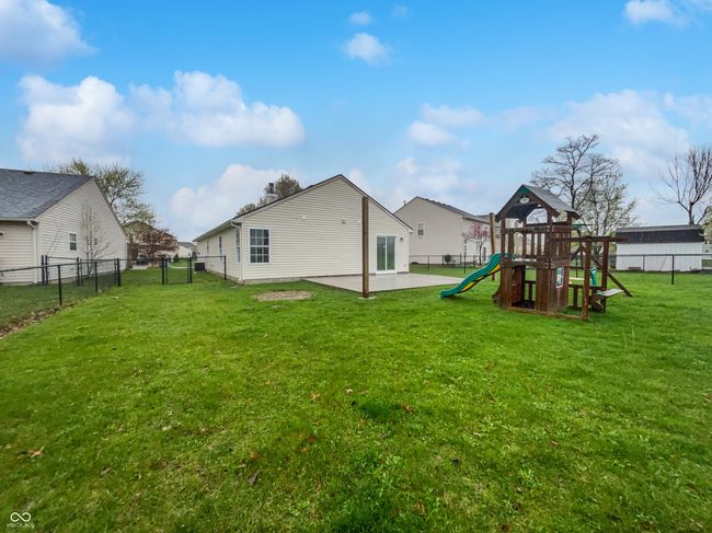 8146 Whitaker Valley Blvd, House other with 3 bedrooms, 2 bathrooms and null parking in Indianapolis IN | Image 8