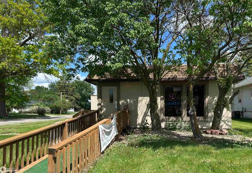 934 N 7th St, Chariton, IA, 50049-1243 | Card Image