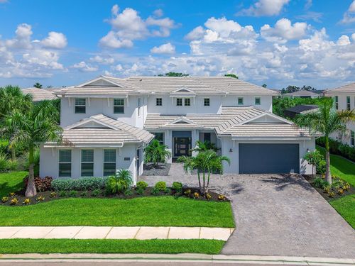 17974 Palmiste Dr, BRADENTON, FL, 34202 | Card Image